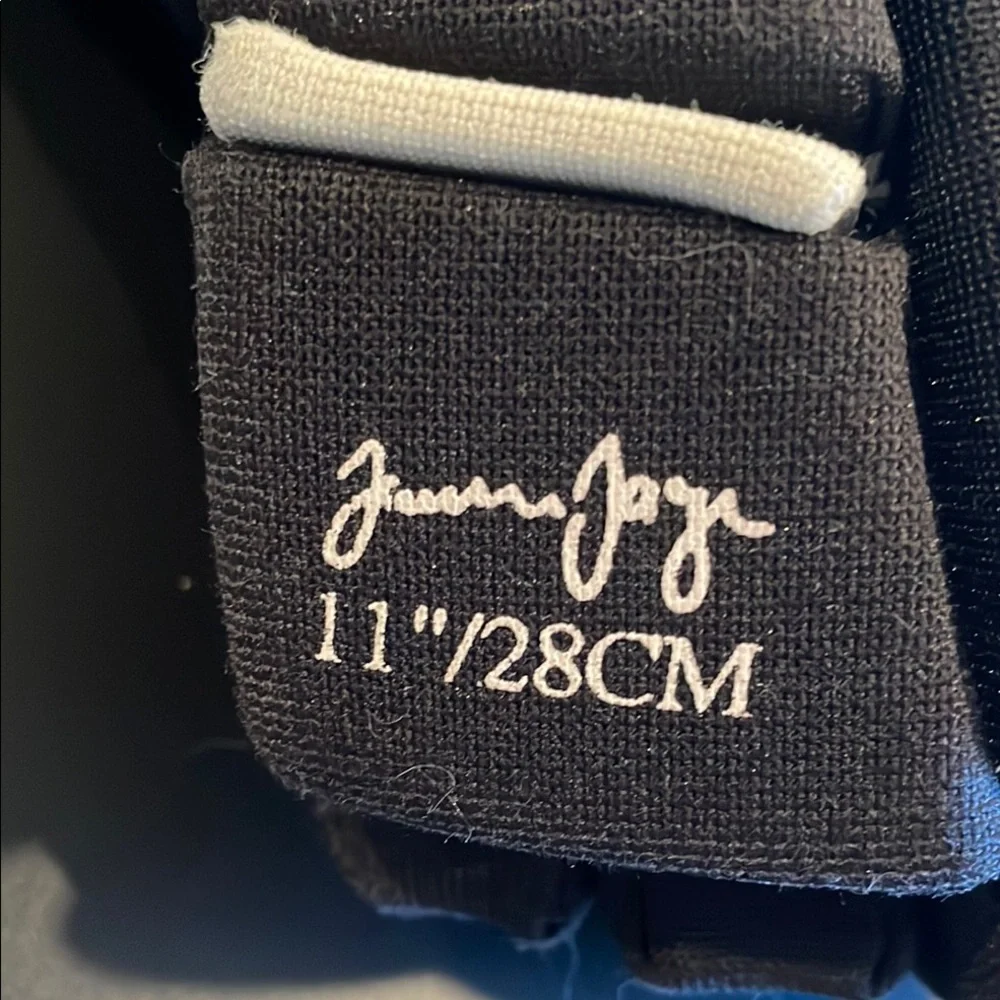 Black Ice Hockey Gloves - Picture 5 of 5